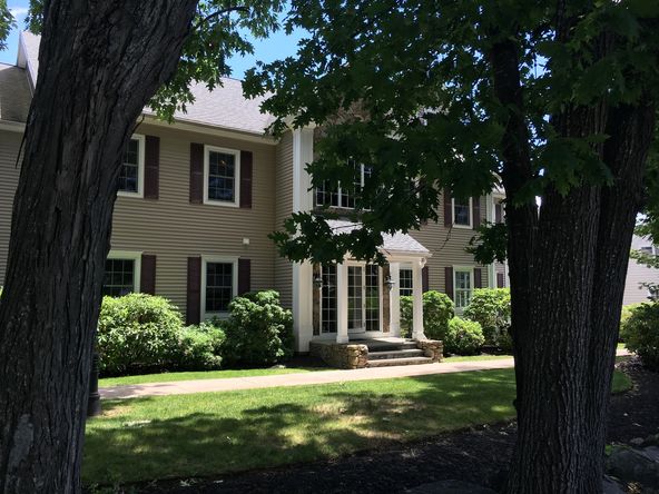 Professional Offices - General - Medical - Dental - Exeter: 18 Hampton Rd, Exeter, NH 03833